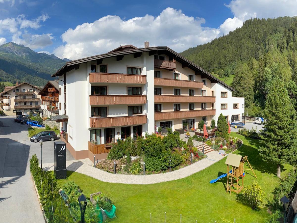 "Quality Hosts Arlberg" Hotel Garni Moessmer Sankt Anton am Arlberg Luaran gambar