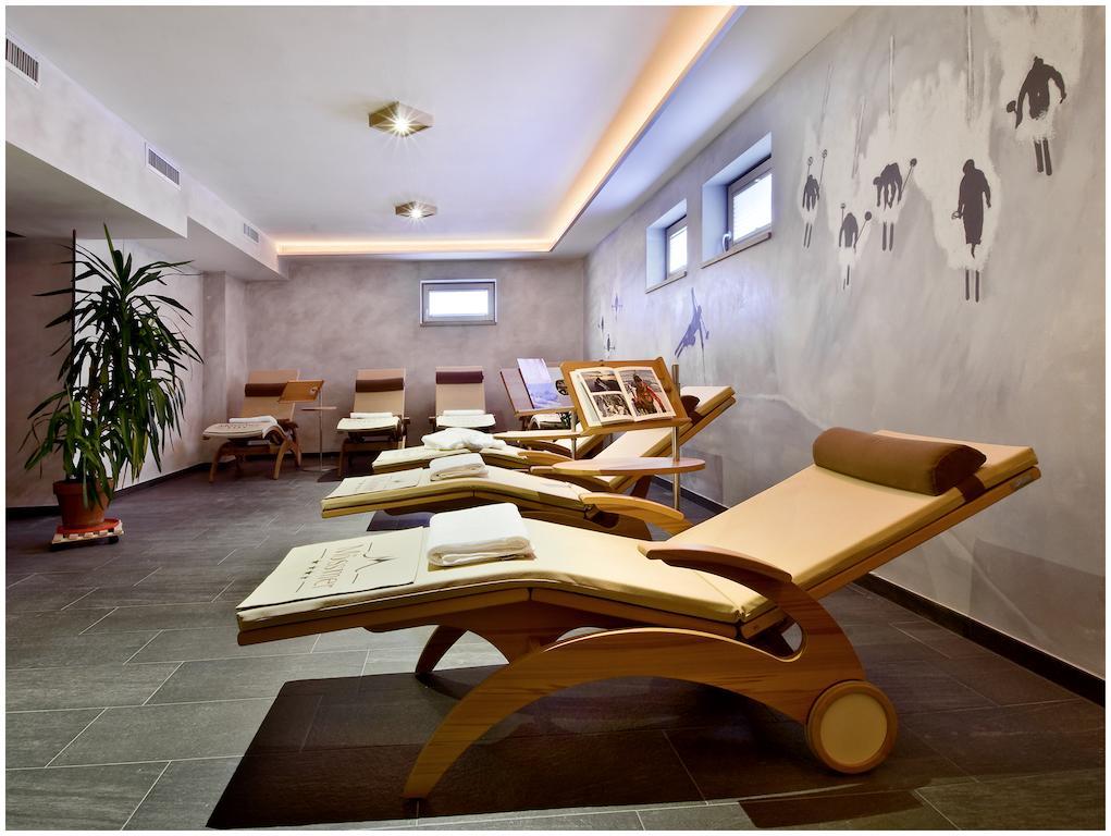 "Quality Hosts Arlberg" Hotel Garni Moessmer Sankt Anton am Arlberg Luaran gambar