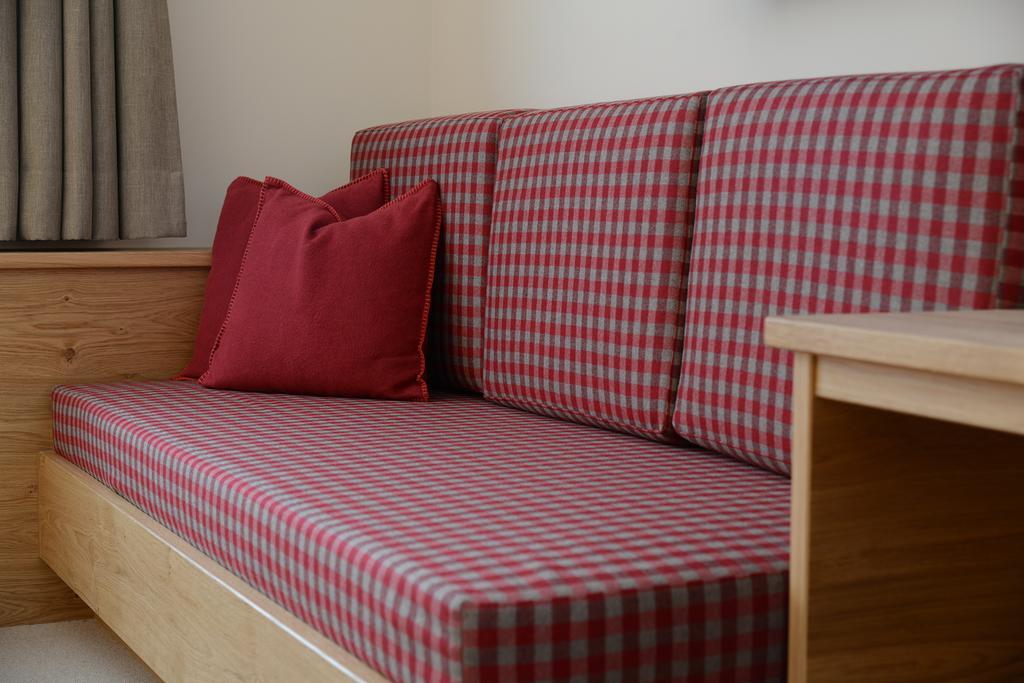 "Quality Hosts Arlberg" Hotel Garni Moessmer Sankt Anton am Arlberg Luaran gambar