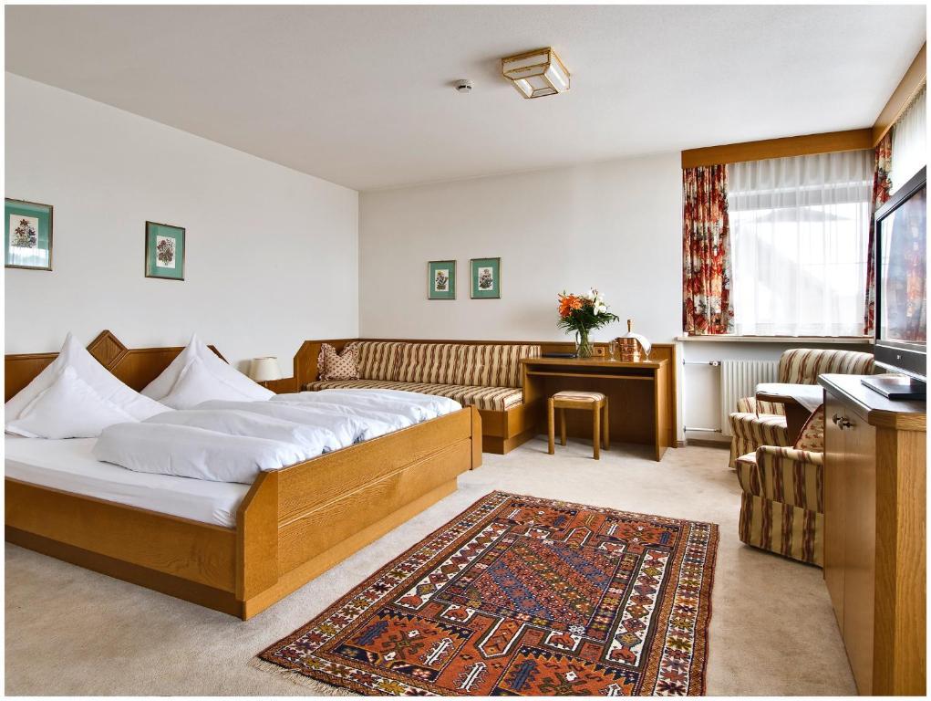 "Quality Hosts Arlberg" Hotel Garni Moessmer Sankt Anton am Arlberg Luaran gambar