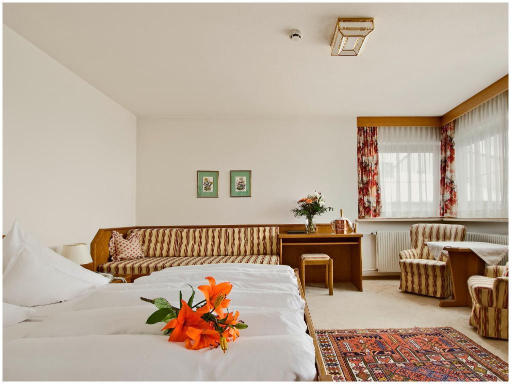 "Quality Hosts Arlberg" Hotel Garni Moessmer Sankt Anton am Arlberg Luaran gambar