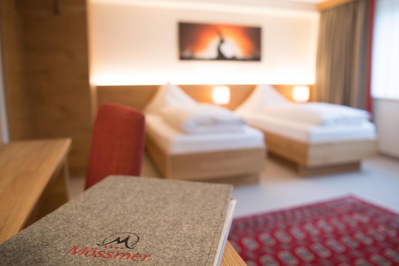 "Quality Hosts Arlberg" Hotel Garni Moessmer Sankt Anton am Arlberg Luaran gambar